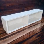 Mueble Flotante Rack TV con fondo blanco en Melamina