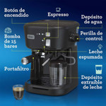 Cafetera Espresso y Cappuccino Oster c/Espumador de Leche